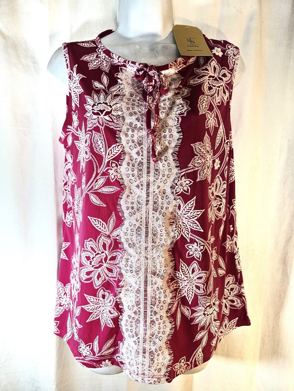 2/$20 Nwt SJS Sz PL Pink Lace Top